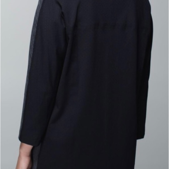 Lululemon Cocoon Car Coat - Picture 2 of 9